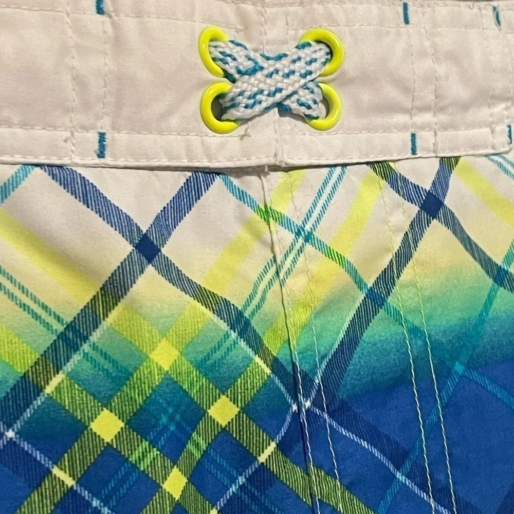 OP Arctic White Swim Board Shorts Size 14-16